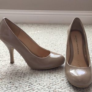 Chinese Laundry Nude Heals